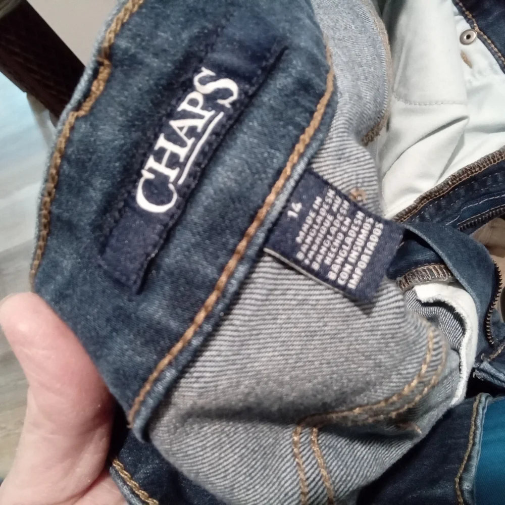 Chaps Plus Size Size 14 Classic Denim Capris Blue Jeans 20" Inseam - Picture 7 of 11
